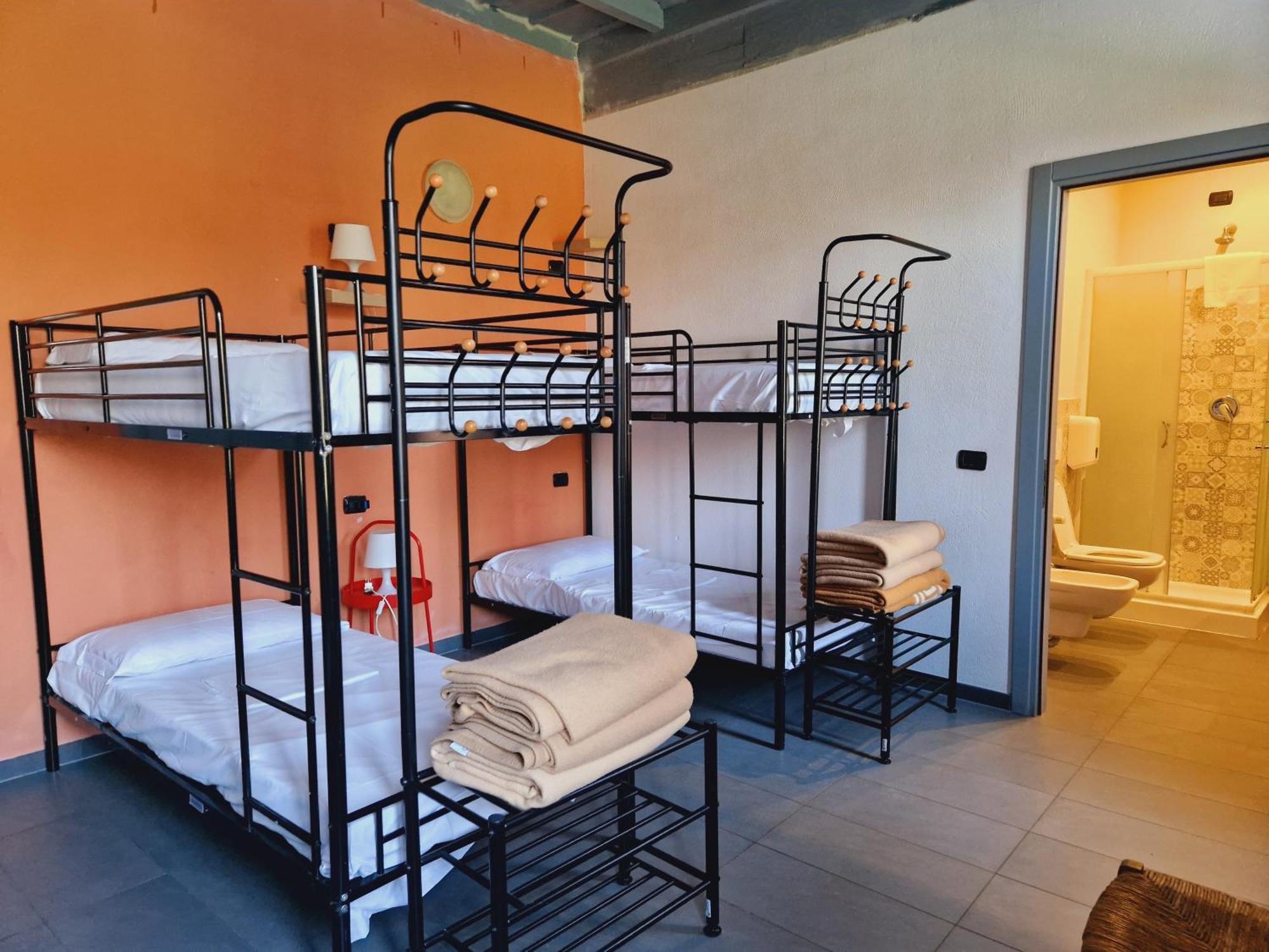 B&B E Ostello, Parco Di Monza, Cascina Costa Alta Eksteriør bilde