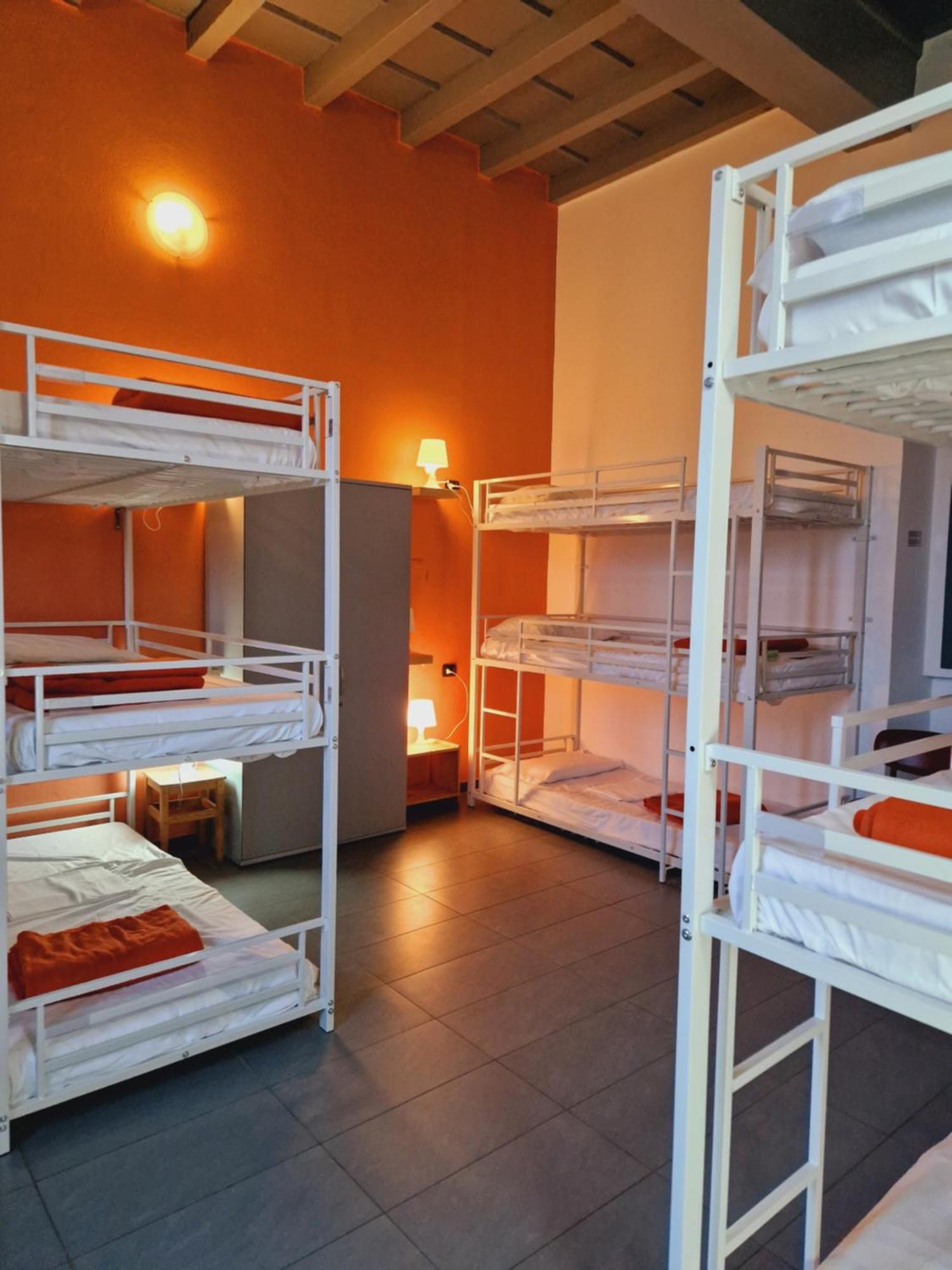 B&B E Ostello, Parco Di Monza, Cascina Costa Alta Eksteriør bilde