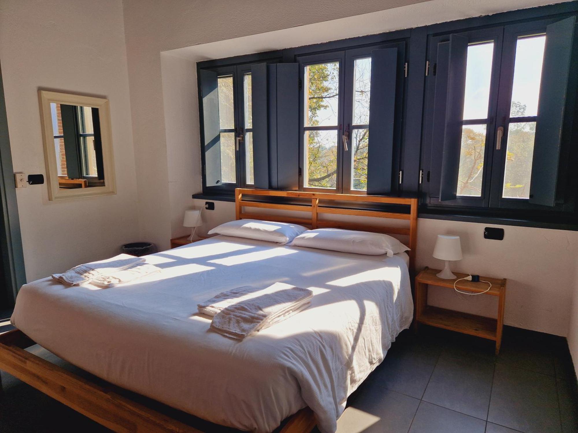 B&B E Ostello, Parco Di Monza, Cascina Costa Alta Eksteriør bilde