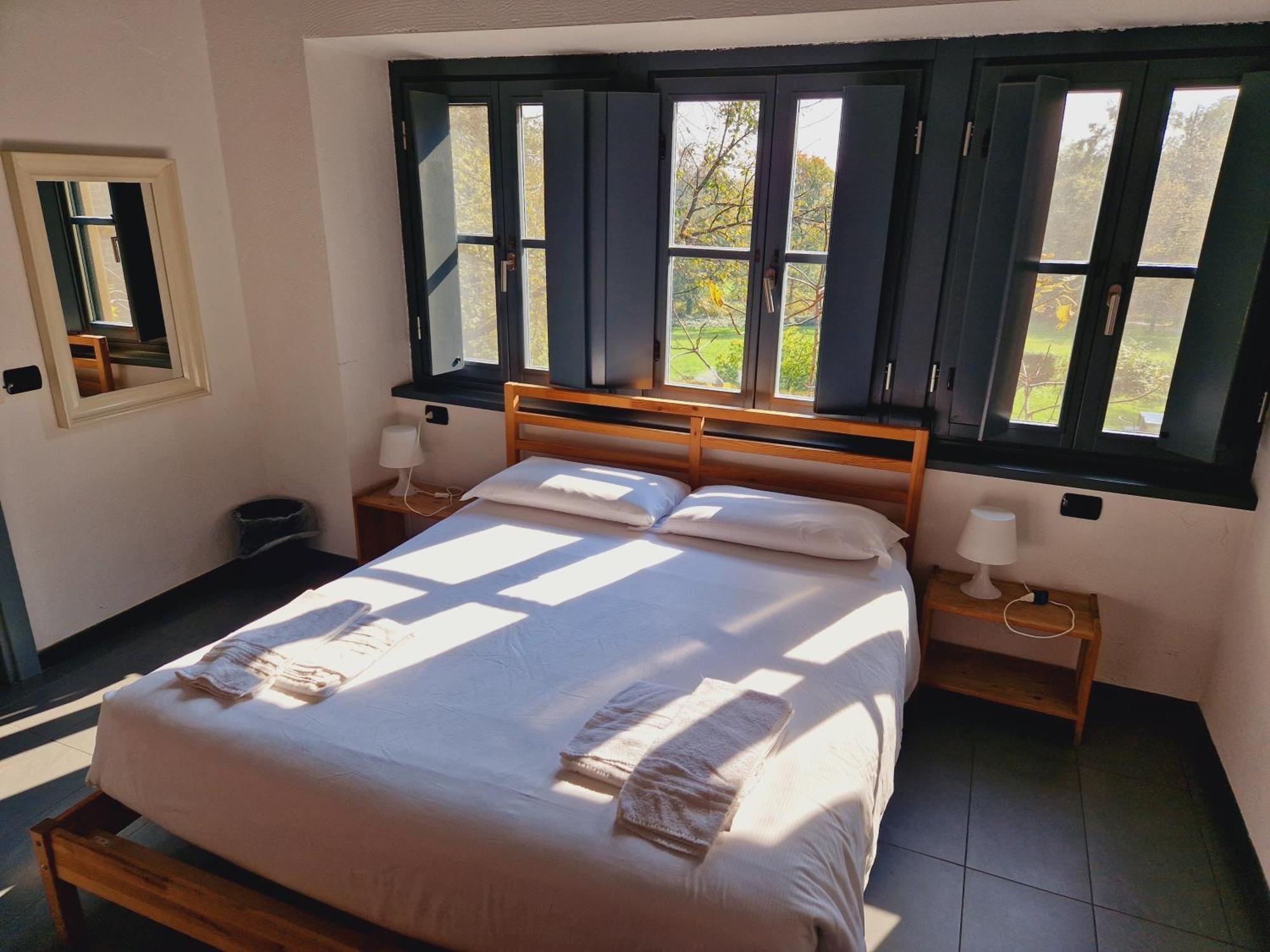 B&B E Ostello, Parco Di Monza, Cascina Costa Alta Eksteriør bilde
